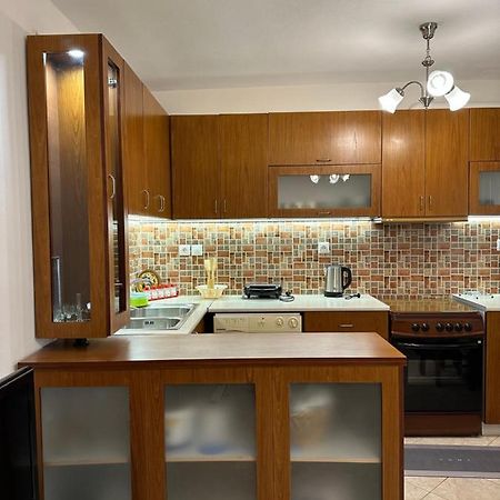 B&S Saranda Apartment Екстериор снимка