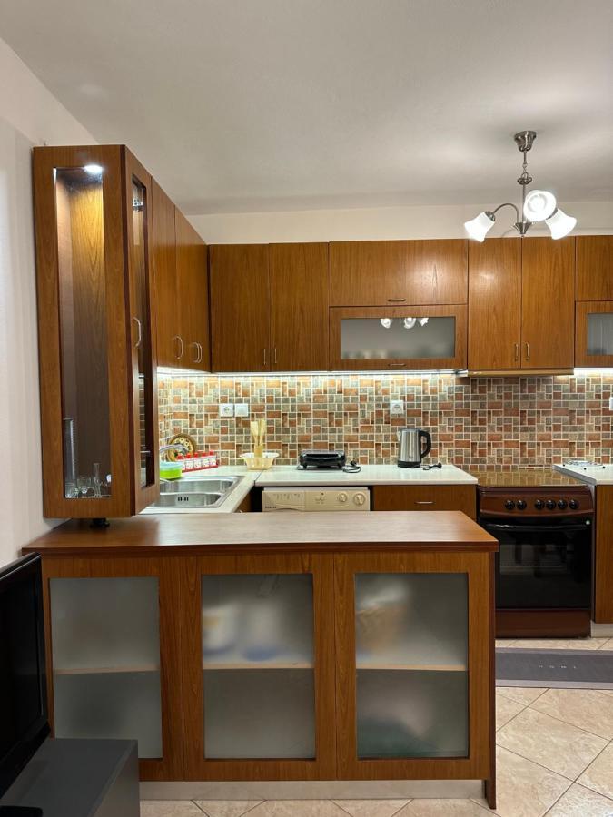 B&S Saranda Apartment Екстериор снимка