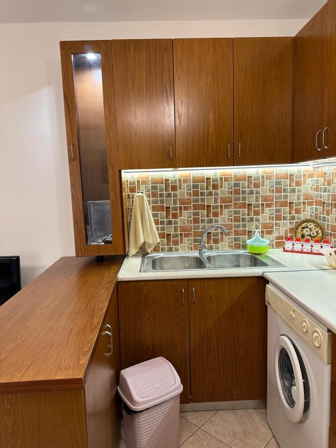 B&S Saranda Apartment Екстериор снимка